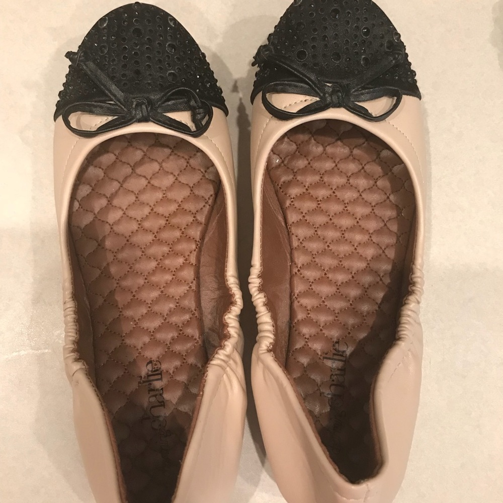 Ballet flats